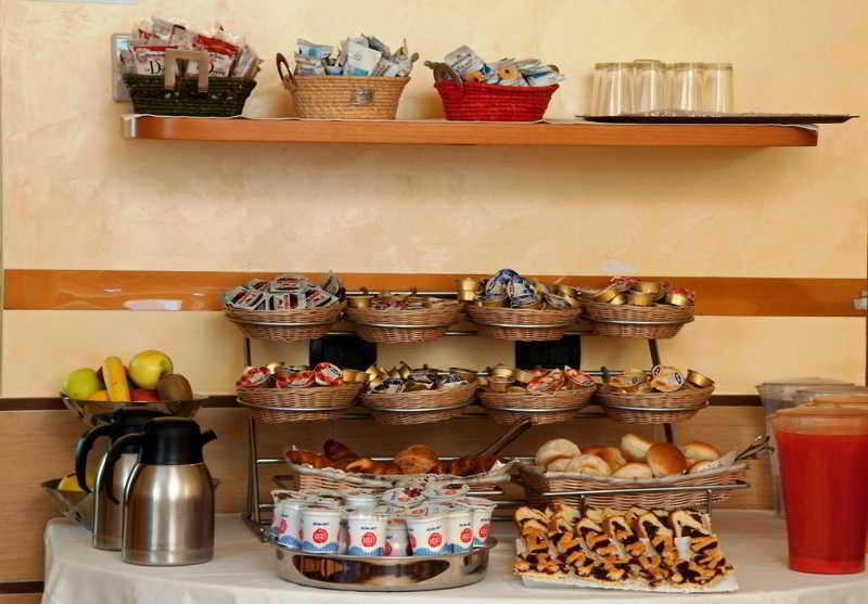 Hotel Lirico Roma