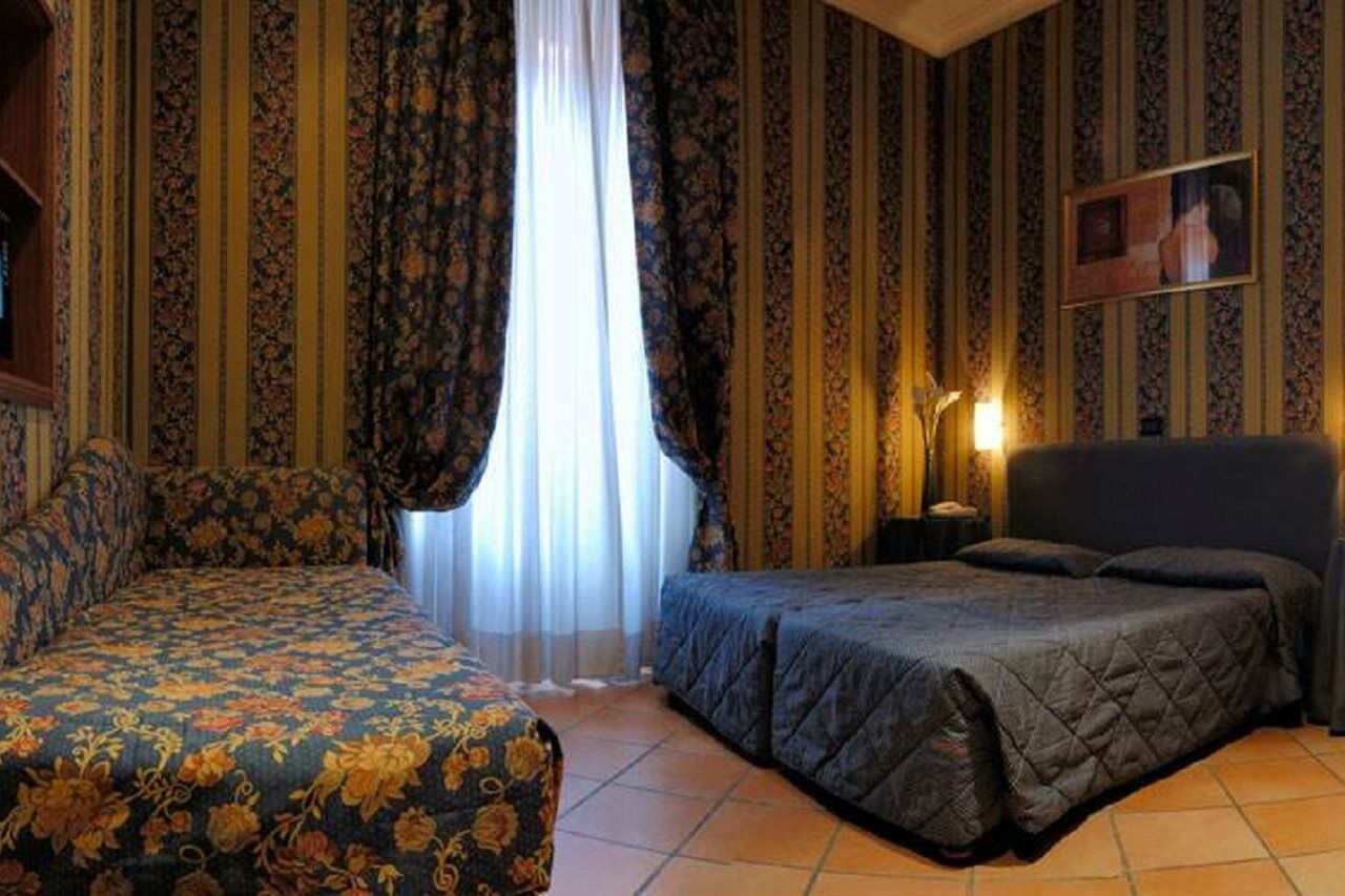 Lirico Roma